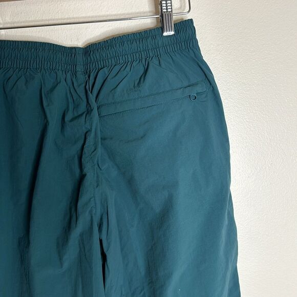 Palace skateboard men’s nylon baggies shell bottoms in green size small - Picture 8 of 11